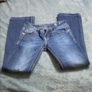 Jeans. These have been himmed to 28 length.